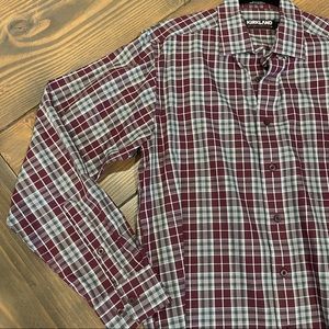 Kirkland Men’s Button Down Shirt - M